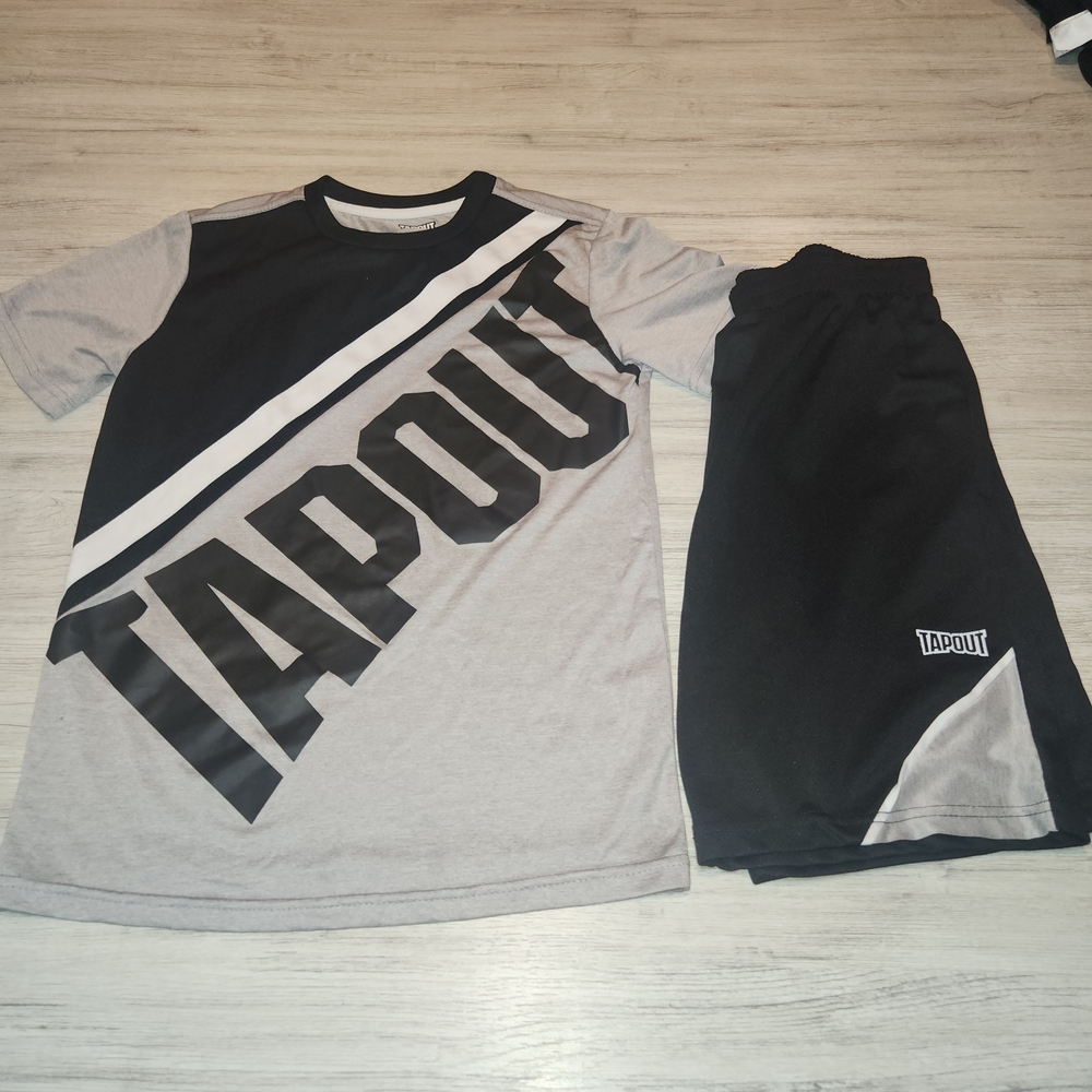 Tapout Outfit Youth Shorts And T-shirt Youth Black Boys Size 10/12 A2